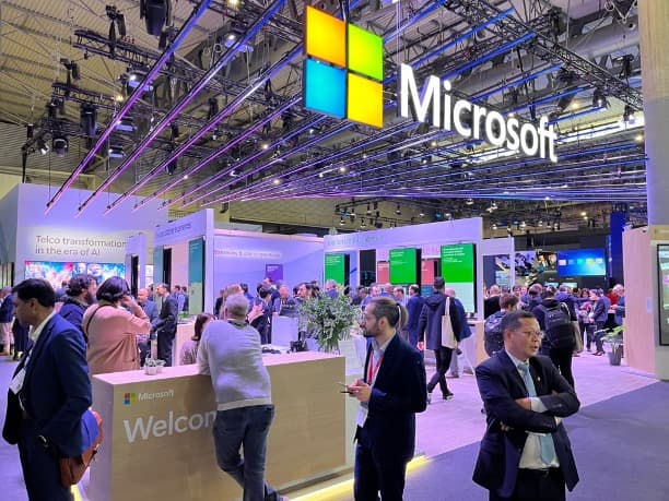 Transformación de las Telecomunicaciones en la Era de la Inteligencia Artificial Lo que vimos en el MWC 2024_P